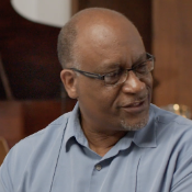 175x175 Derrick Rollerson